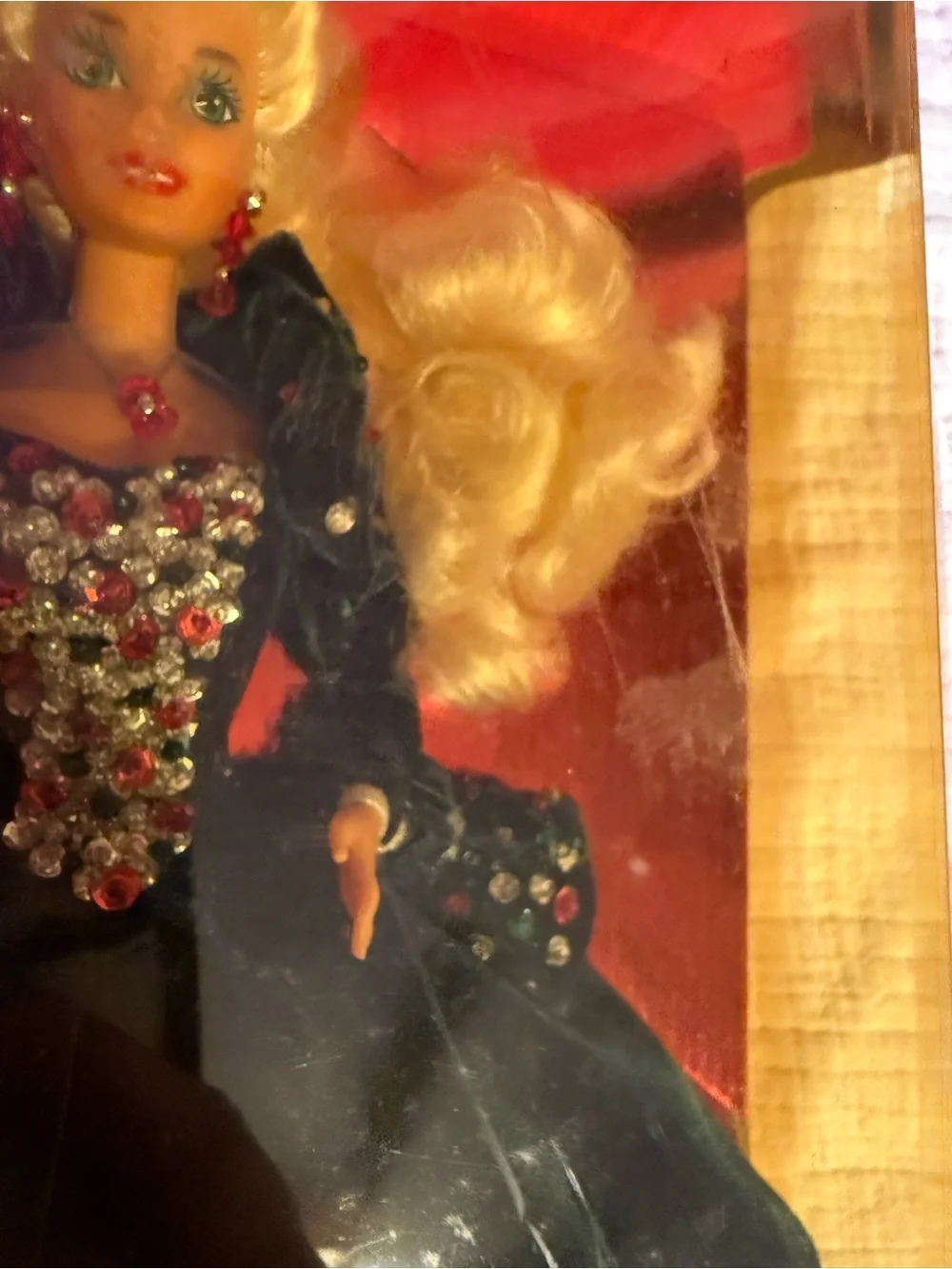 Barbie 1991 Happy Holidays Special Edition #1871 Mattel NRFB Doll Vintage Blonde